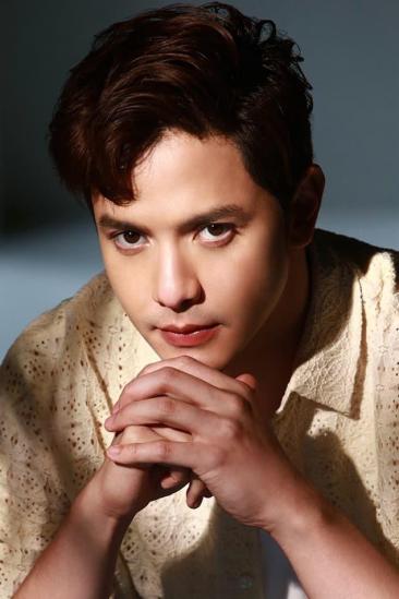 Alden Richards Image