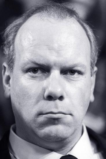 Kenneth J. Warren Image