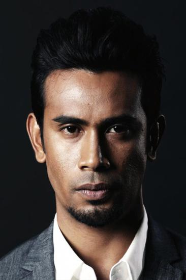 Remy Ishak Image