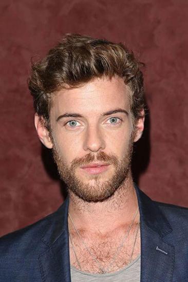 Harry Treadaway Image