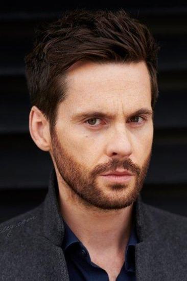 Tom Riley Image