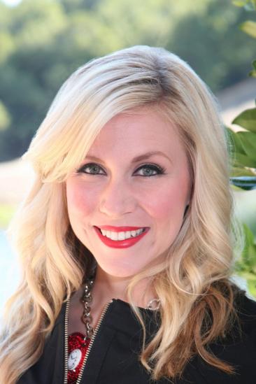 Ashley Eckstein Image