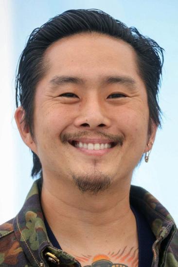 Justin Chon Image