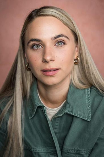 Farrah Cave Image