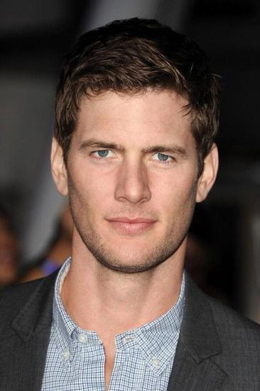 Ryan McPartlin Image