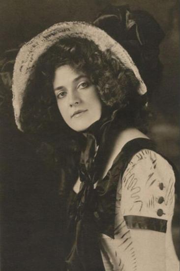 Annabelle Moore Image