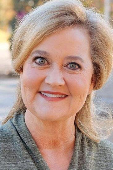 Julie Ann Doan Image