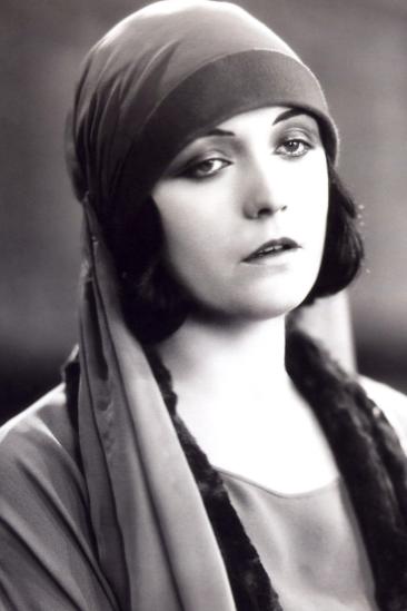 Pola Negri Image