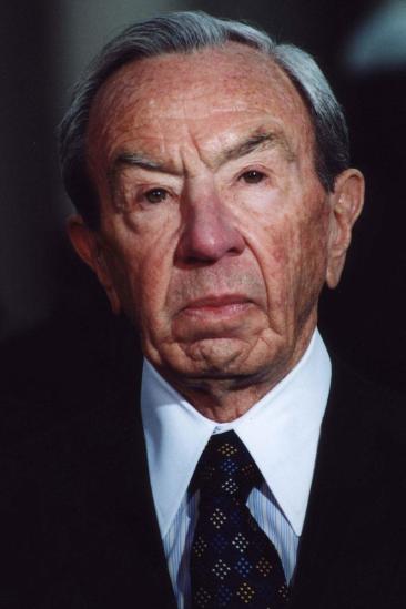 Warren Christopher Image