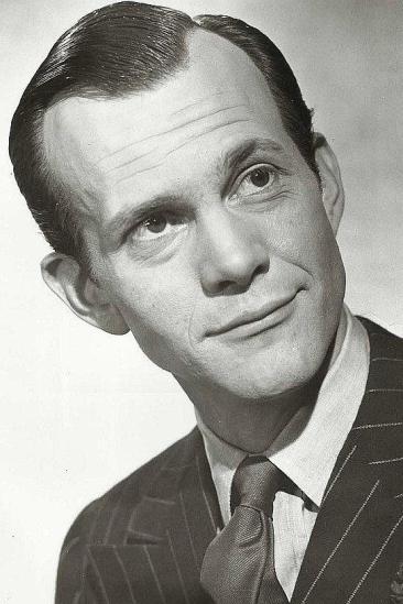 Daniel Massey Image