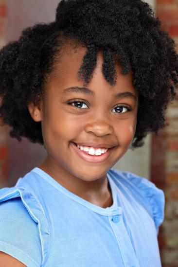 Cinai Leonard Image
