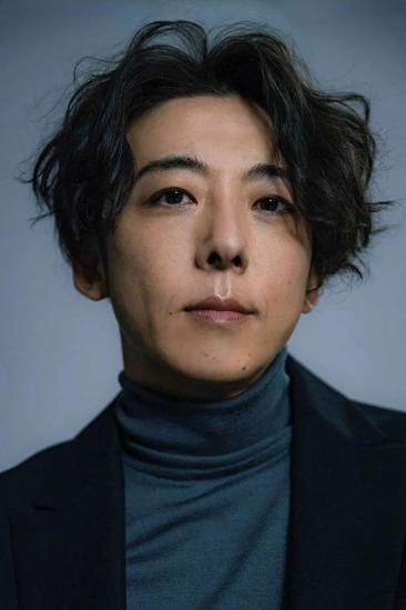 Issey Takahashi Image