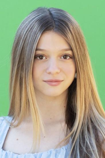 Chloe Perrin Image