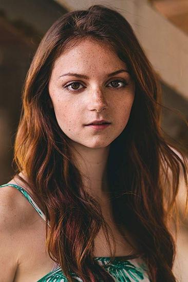 Jessica Clement Image