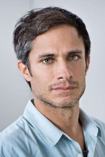 Gael García Bernal Image