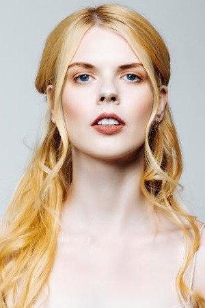 Ayvianna Snow Image