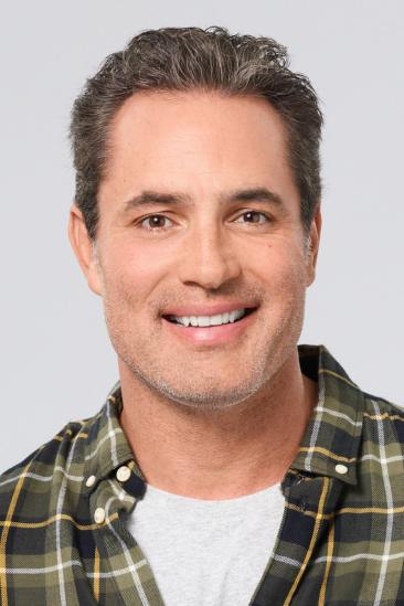 Victor Webster Image