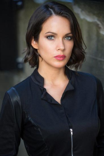 Aria DeMaris Image