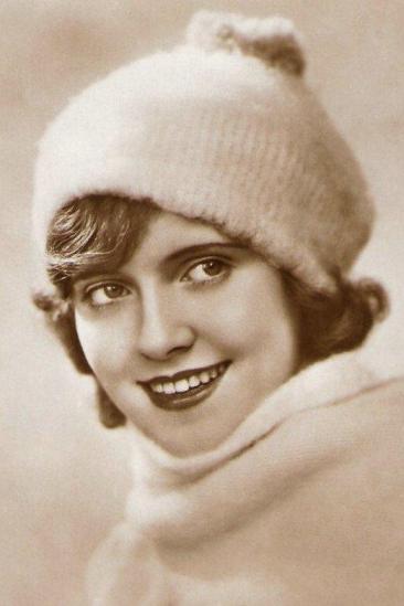Fee Malten Image