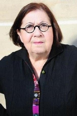 Annie Savarin Image