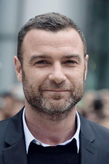 Liev Schreiber Image