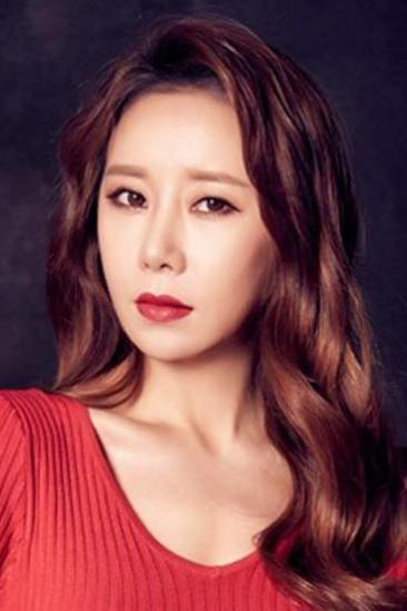 Ha Na-kyeong Image