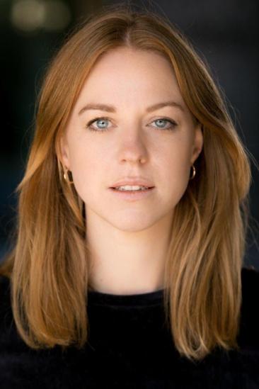 Ellie White Image