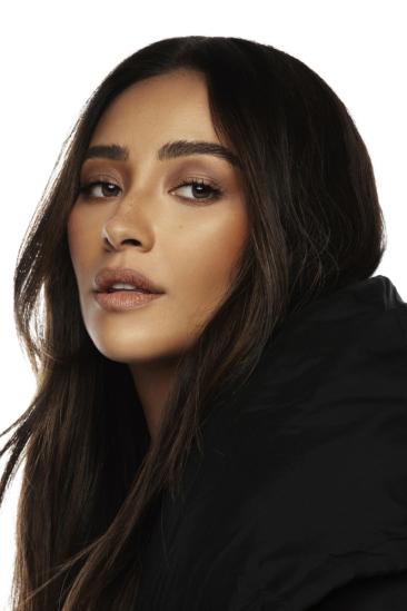 Shay Mitchell Image
