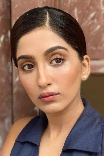 Nimrit Ahluwalia Image