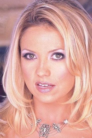 Allysin Chaynes Image