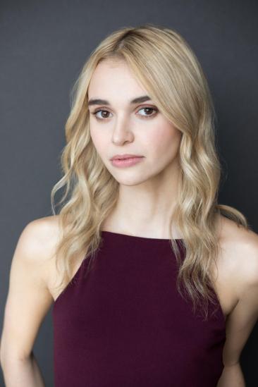 Nikki Roumel Image