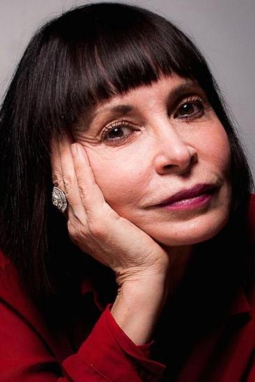 Laura Mitchell Image