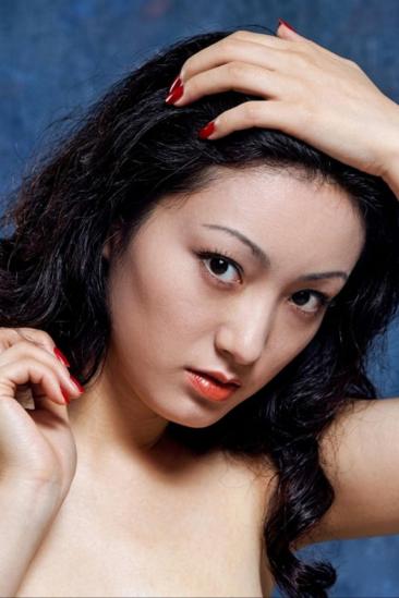Mari Tanaka Image