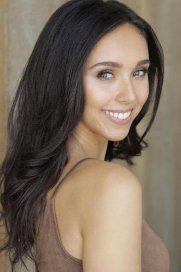 Nicole Carmela Image