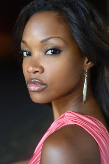 Trinecia Moore-Pernell Image