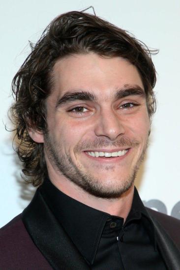 RJ Mitte Image