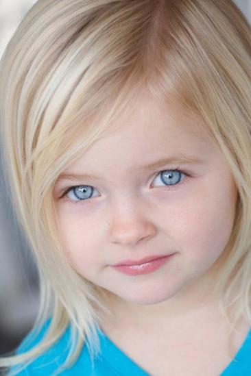 Mia Allan Image