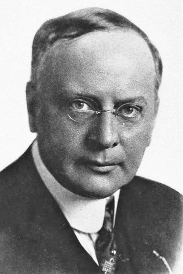Edward LeSaint Image