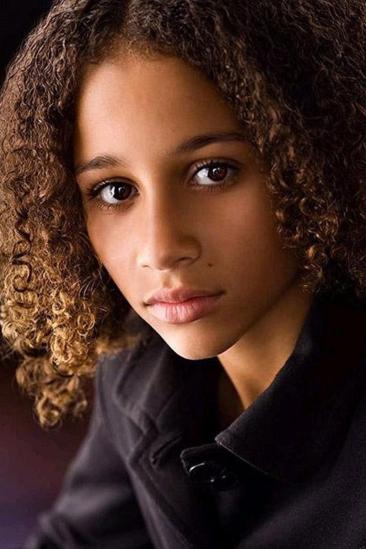 Alexis Llewellyn Image