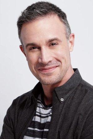 Freddie Prinze Jr. Image