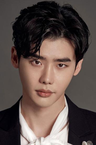 Lee Jong-suk Image