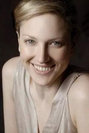 Beth Tapper Image