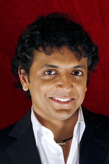 M. Night Shyamalan Image