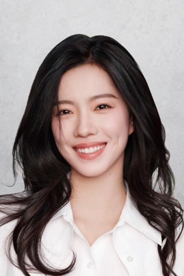 Sabrina Zhuang Image