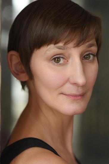 Laura Elphinstone Image