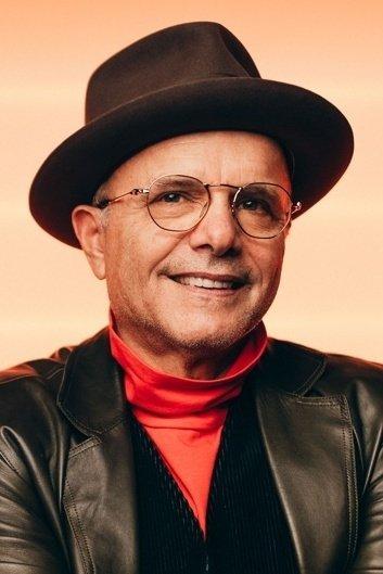 Joe Pantoliano Image