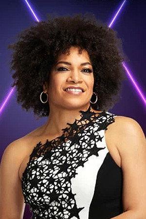 Arisa Cox Image