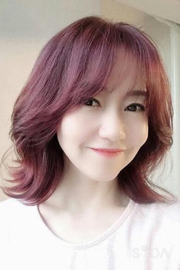 Cho Hyun-jung Image
