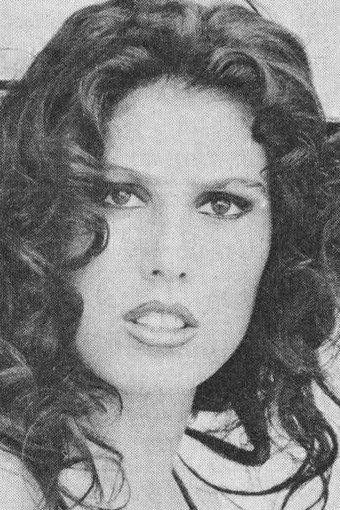 Stella Carnacina Image