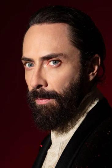 Jay de la Cueva Image